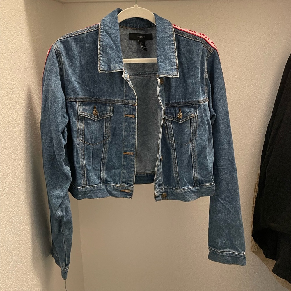 Cropped Denim Jacket
